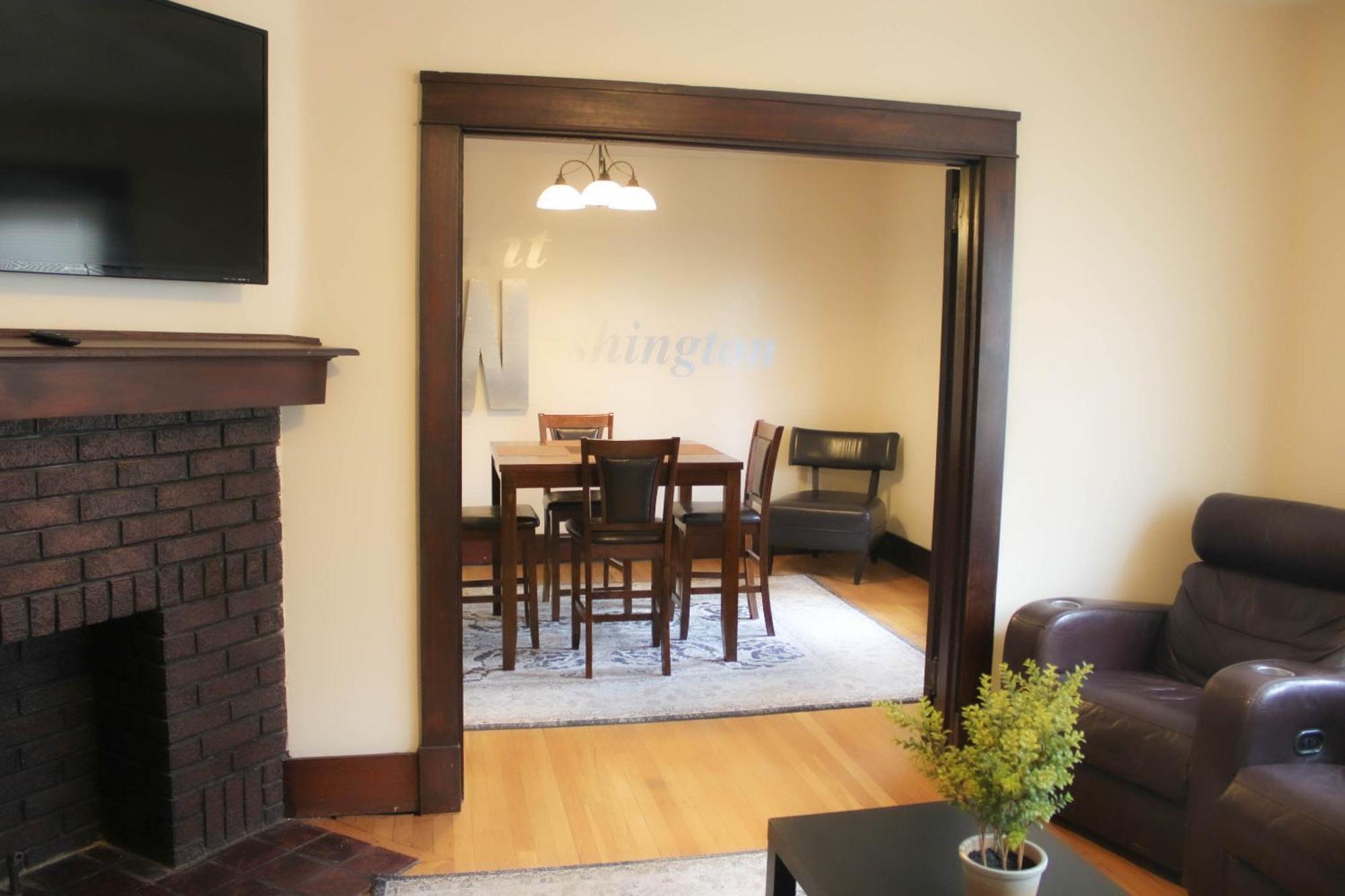 Comfy And Spacious 3 Bedroom - Easy City Access Pittsburgh Extérieur photo